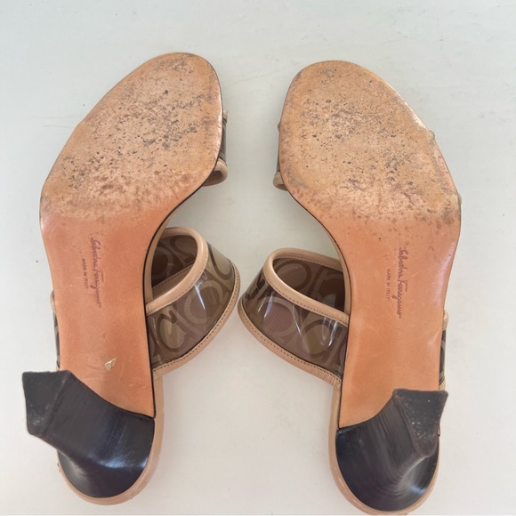 SALVATORE FERRAGAMO Brown Beige Clear Straps Slides Slip On Heels Sandals Sz 7 - Picture 7 of 16